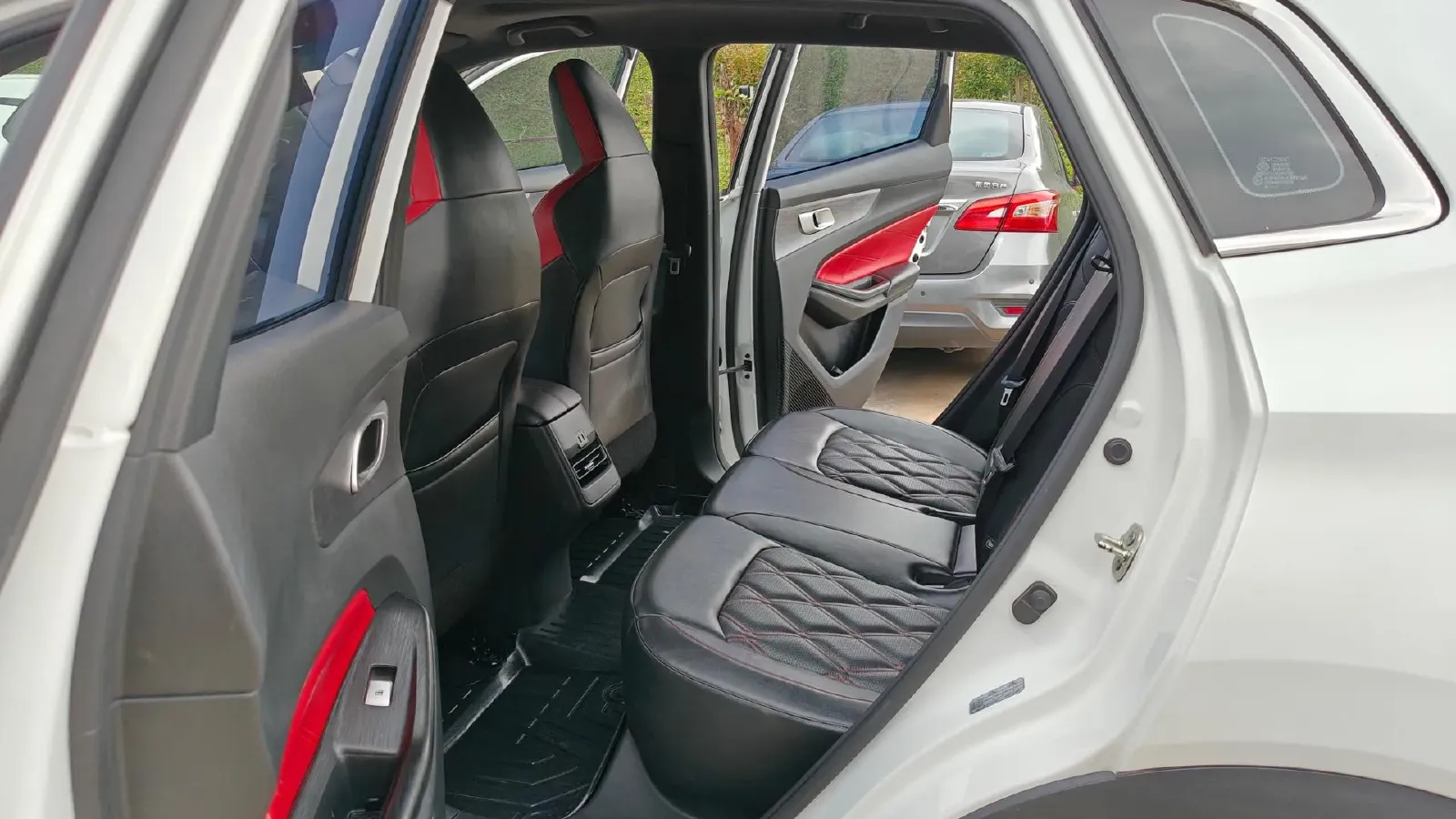 2024 ChangAn CS55 Plus 1.5T 188HP L4 7DCT,autocango,china used car exporter,china ev exporter,chinese used car exporter,chinese used ev exporter