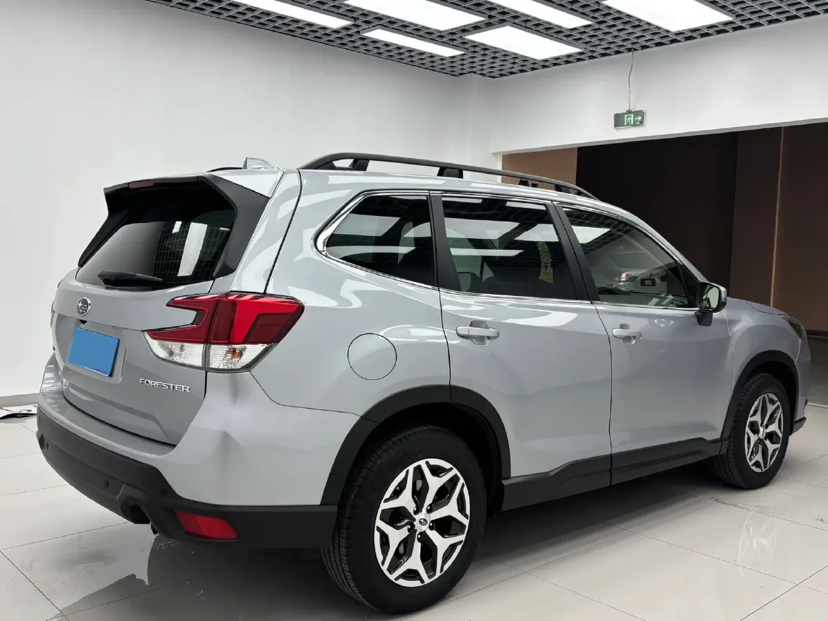 2022 Subaru Forester 2.0L 154HP H4 CVT,autocango,china used car exporter,china ev exporter,chinese used car exporter,chinese used ev exporter