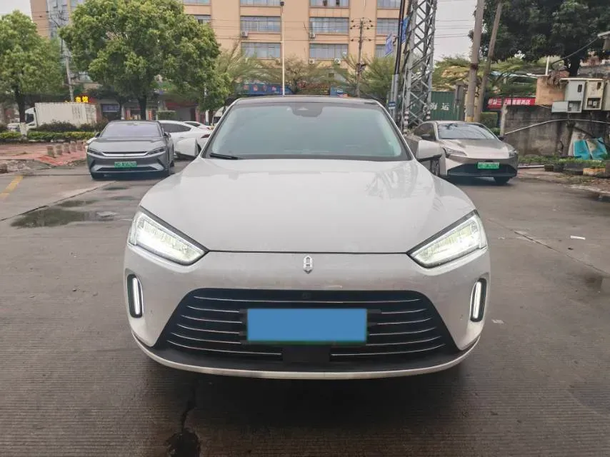 2022 JMC YuHu 7 2.0T 141HP L4 8AT,autocango,china used car exporter,china ev exporter,chinese used car exporter,chinese used ev exporter