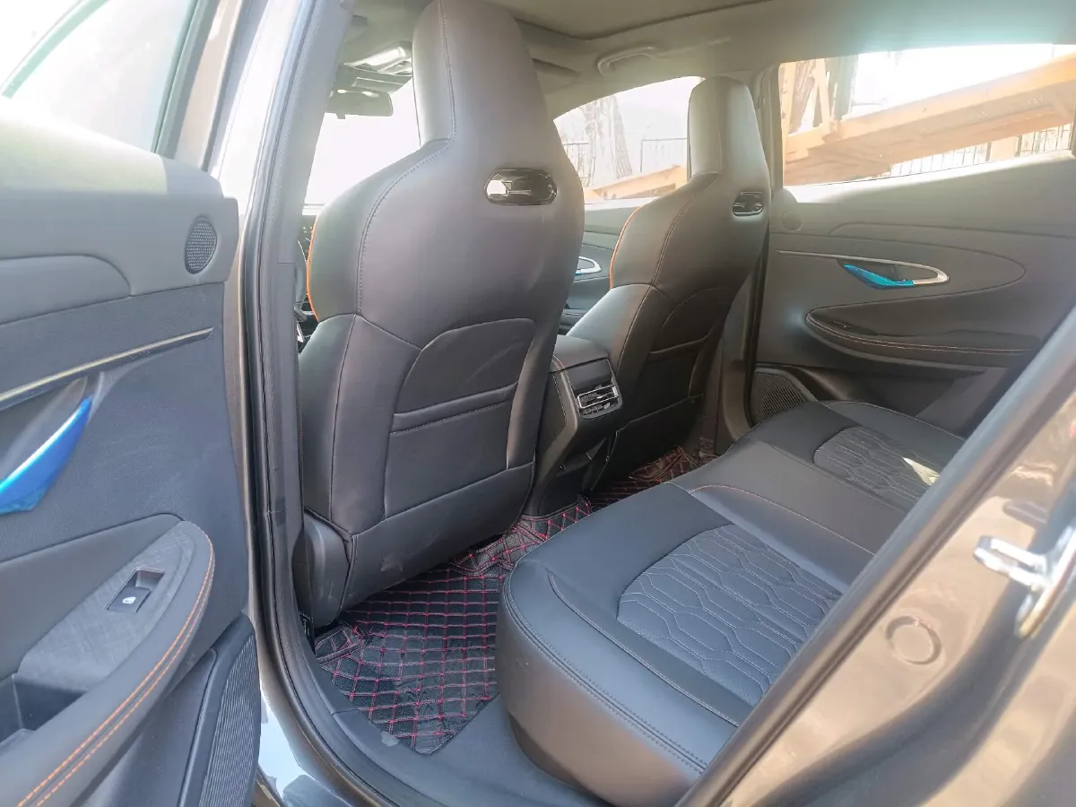 2022 ChangAn UNI-T 1.5T 188HP L4 7DCT,autocango,china used car exporter,china ev exporter,chinese used car exporter,chinese used ev exporter