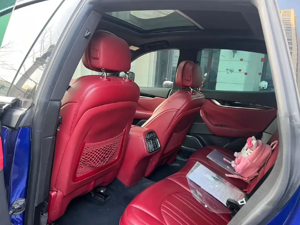 2018 Jaguar XJ 3.0T 340HP V6 8AT,autocango,china used car exporter,china ev exporter,chinese used car exporter,chinese used ev exporter