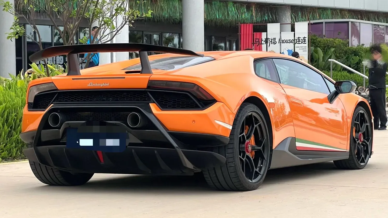 2017 Lamborghini Huracán 5.2L 640HP V10 7DCT,autocango,china used car exporter,china ev exporter,chinese used car exporter,chinese used ev exporter