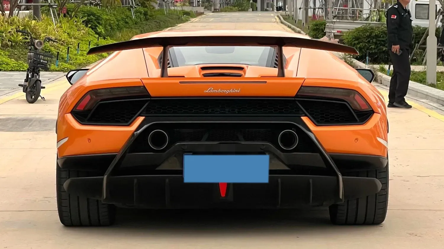 2017 Lamborghini Huracán 5.2L 640HP V10 7DCT,autocango,china used car exporter,china ev exporter,chinese used car exporter,chinese used ev exporter