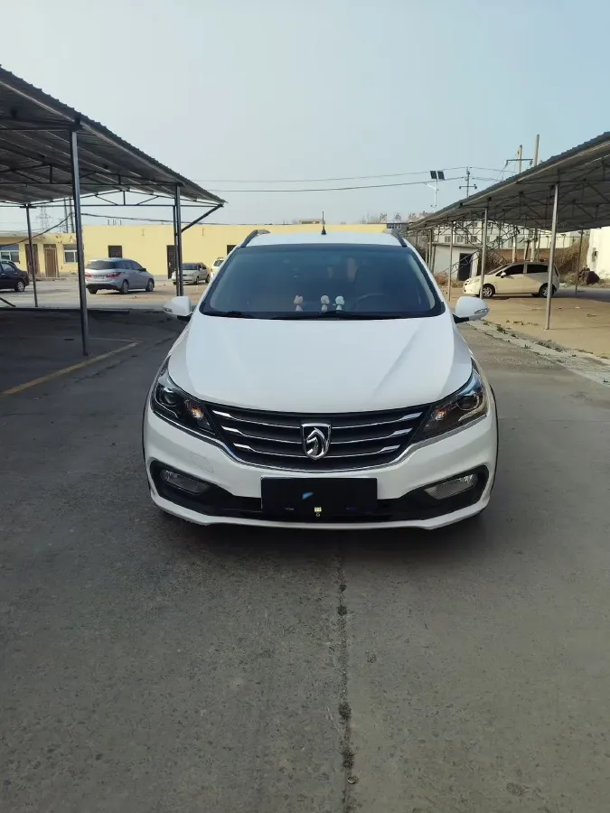 2018 BaoJun 360 1.5L 112HP L4 6MT,autocango,china used car exporter,china ev exporter,chinese used car exporter,chinese used ev exporter