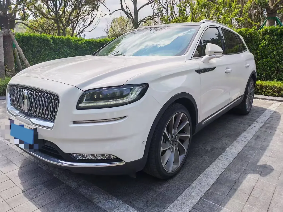 2021 Lincoln Nautilus 2.7T 322HP V6 8AT,autocango,china used car exporter,china ev exporter,chinese used car exporter,chinese used ev exporter
