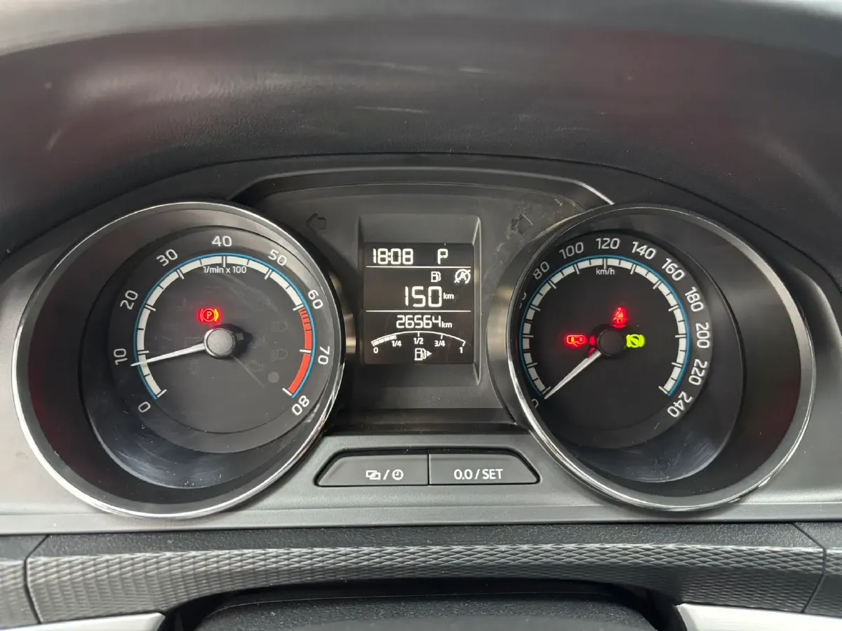 2023 Skoda Kamiq 1.5L 109HP L4 6AT,autocango,china used car exporter,china ev exporter,chinese used car exporter,chinese used ev exporter