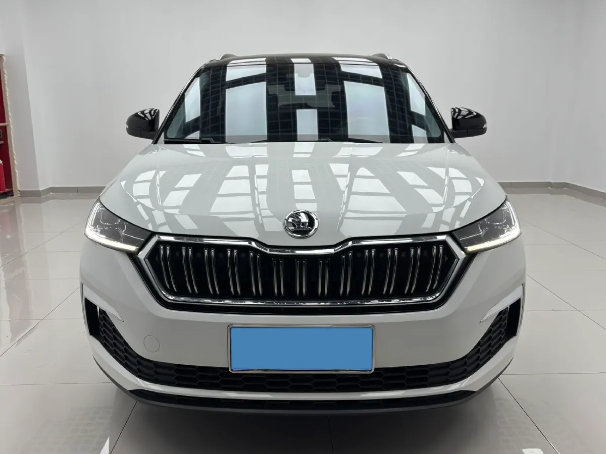 2023 Skoda Kamiq 1.5L 109HP L4 6AT,autocango,china used car exporter,china ev exporter,chinese used car exporter,chinese used ev exporter