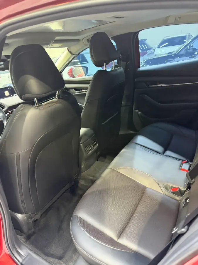 2021 Mazda 3 Axela 2.0L 158HP L4 6AT,autocango,china used car exporter,china ev exporter,chinese used car exporter,chinese used ev exporter