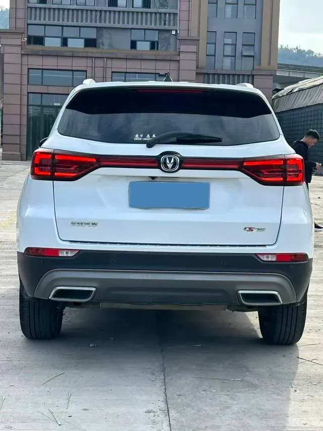 2022 ChangAn CS75 1.5T 180HP L4 7DCT,autocango,china used car exporter,china ev exporter,chinese used car exporter,chinese used ev exporter