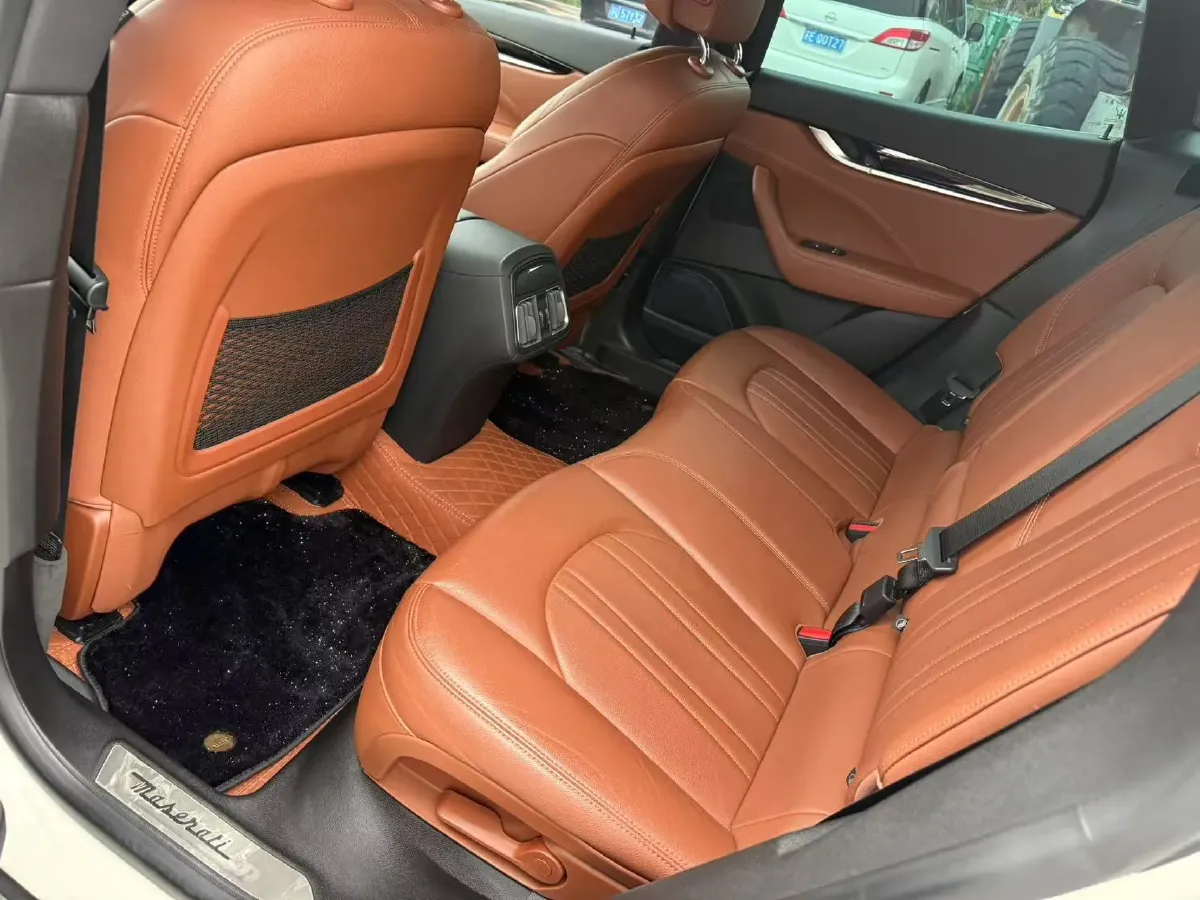 2019 Maserati Levante 3.0T 350HP V6 8AT,autocango,china used car exporter,china ev exporter,chinese used car exporter,chinese used ev exporter