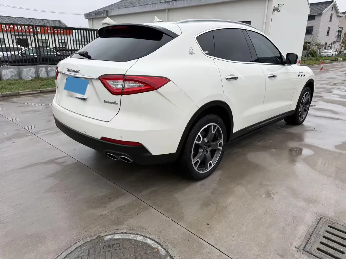 2019 Maserati Levante 3.0T 350HP V6 8AT,autocango,china used car exporter,china ev exporter,chinese used car exporter,chinese used ev exporter