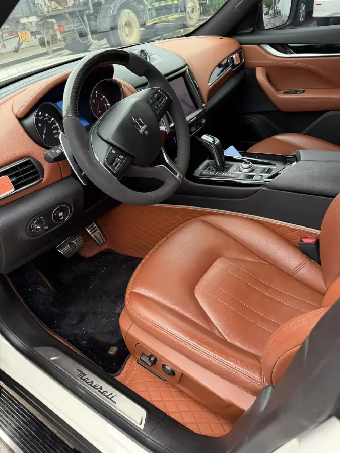 2019 Maserati Levante 3.0T 350HP V6 8AT,autocango,china used car exporter,china ev exporter,chinese used car exporter,chinese used ev exporter