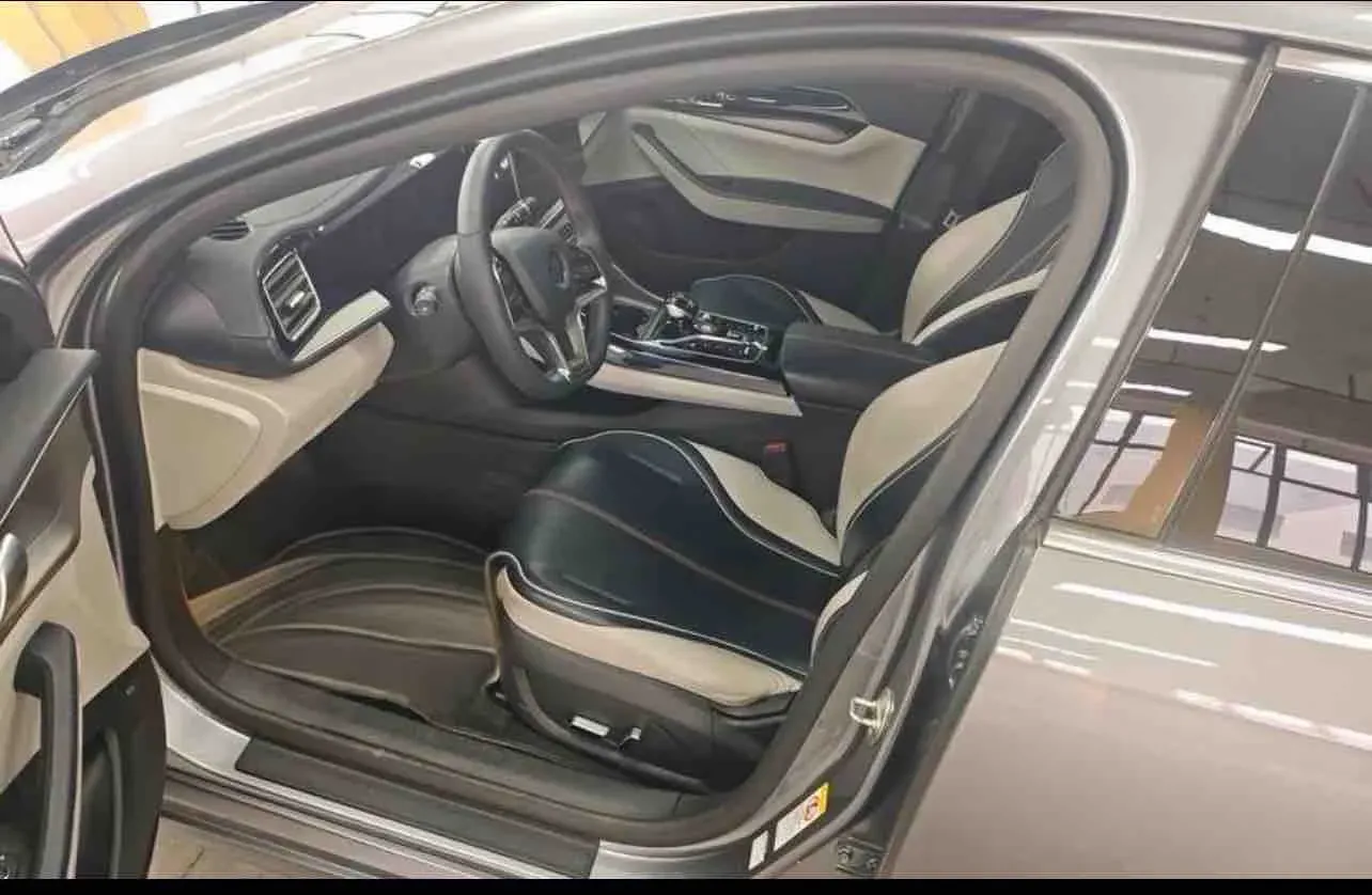 2021 MAXUS G50 1.5T 169HP L4 7DCT,autocango,china used car exporter,china ev exporter,chinese used car exporter,chinese used ev exporter