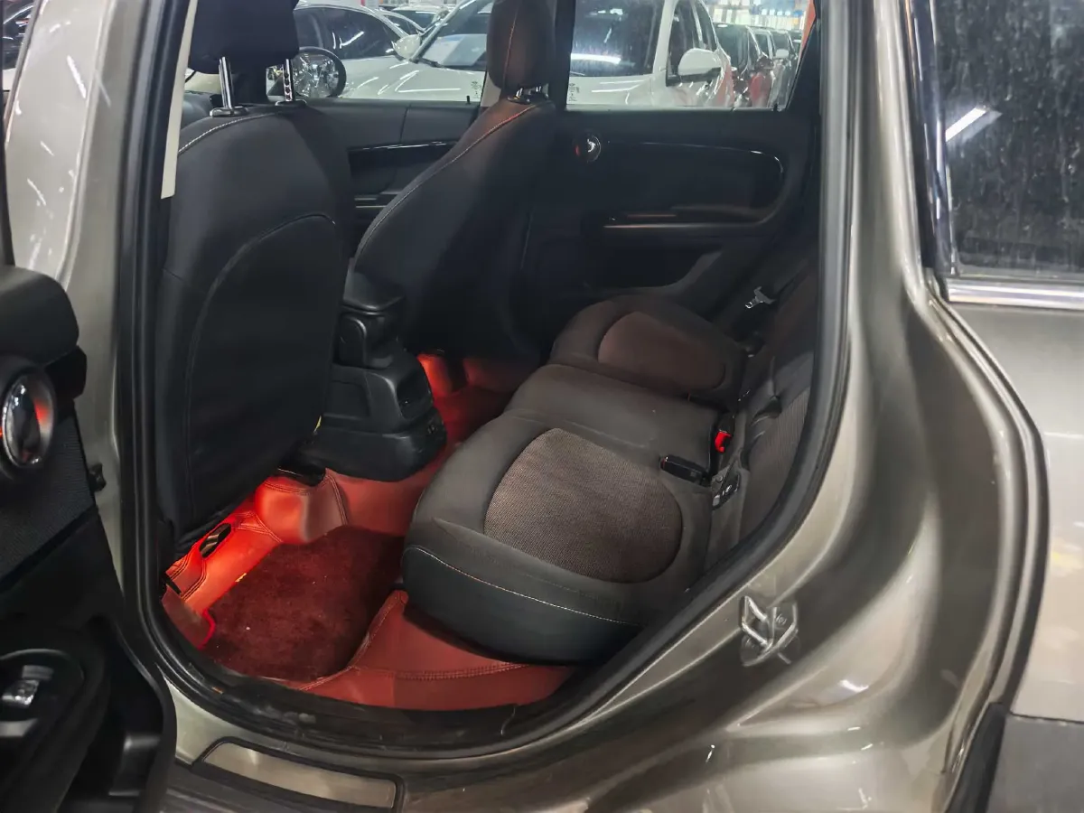 2018 MINI COUNTRYMAN 1.5T 136HP L3 6AT,autocango,china used car exporter,china ev exporter,chinese used car exporter,chinese used ev exporter