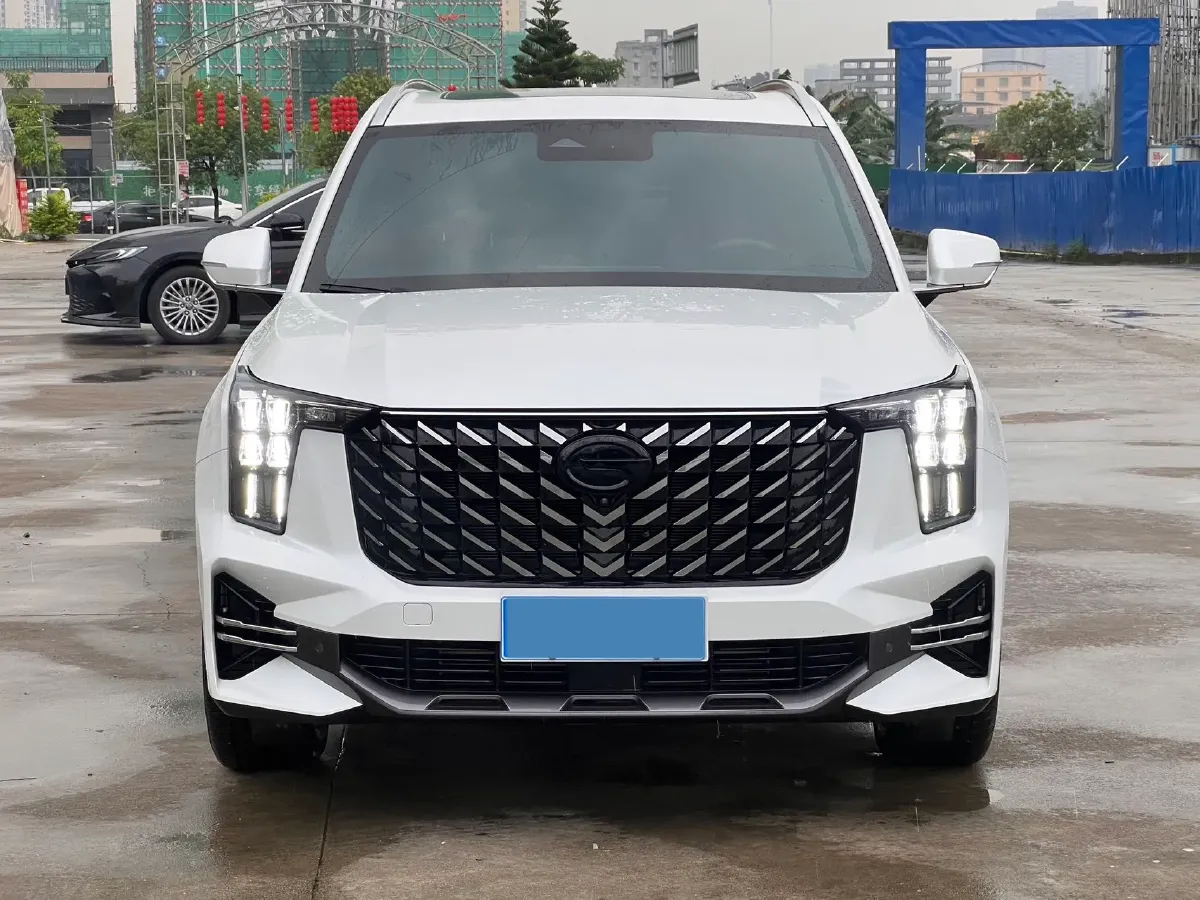2022 GAC Trumpchi GS8 2.0T 252HP L4 8AT,autocango,china used car exporter,china ev exporter,chinese used car exporter,chinese used ev exporter