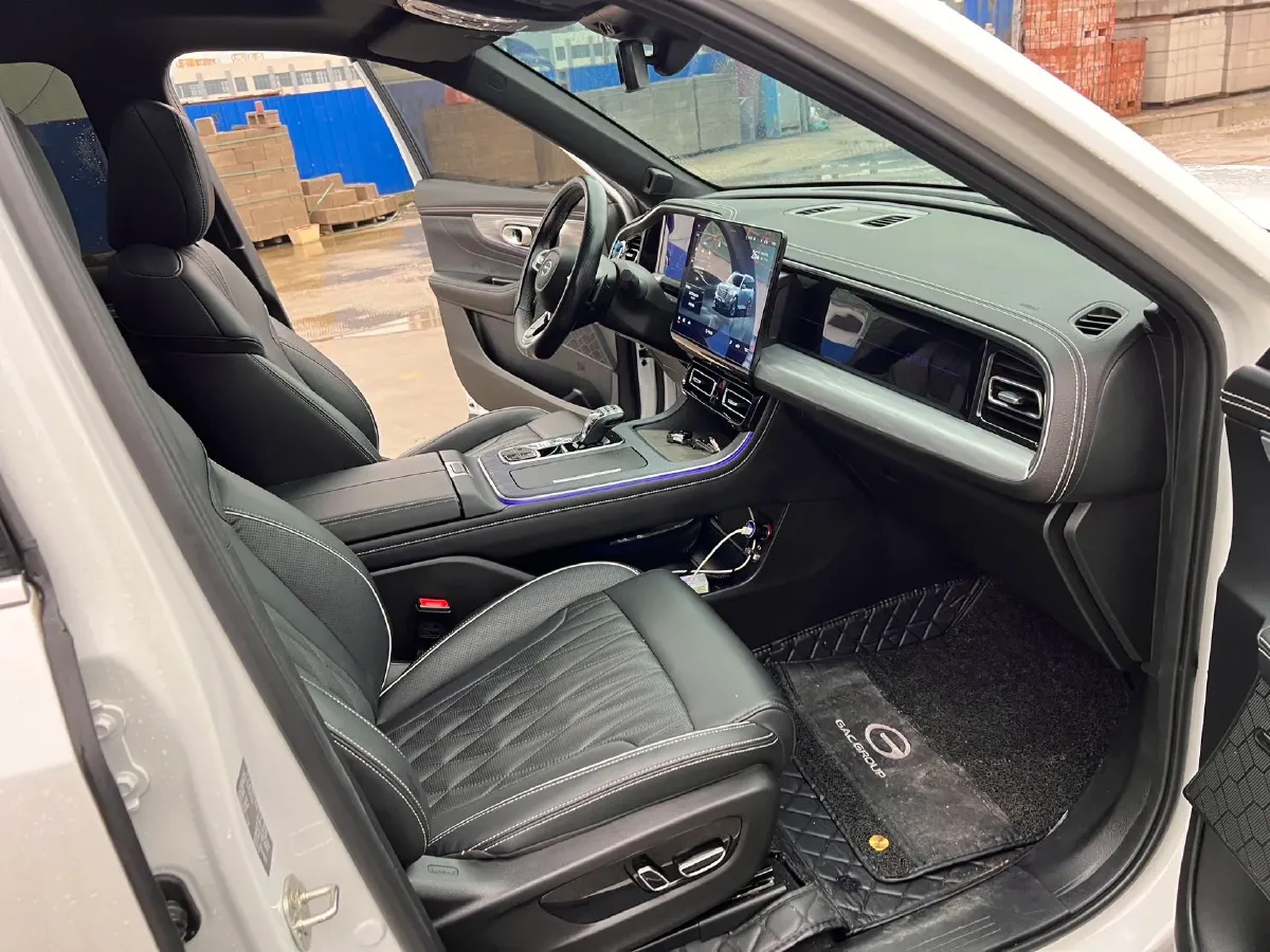 2022 GAC Trumpchi GS8 2.0T 252HP L4 8AT,autocango,china used car exporter,china ev exporter,chinese used car exporter,chinese used ev exporter