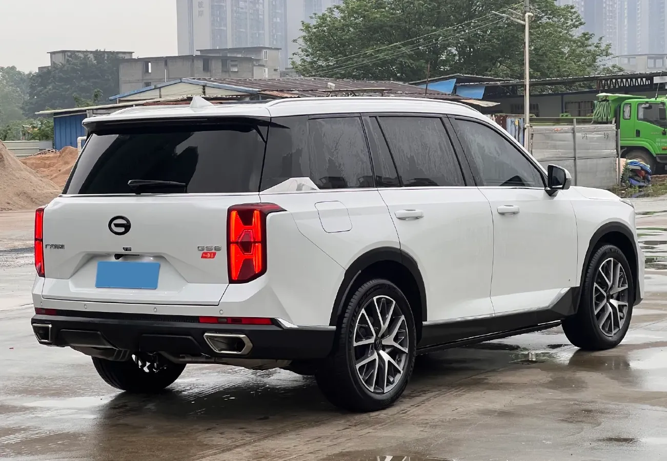 2022 GAC Trumpchi GS8 2.0T 252HP L4 8AT,autocango,china used car exporter,china ev exporter,chinese used car exporter,chinese used ev exporter