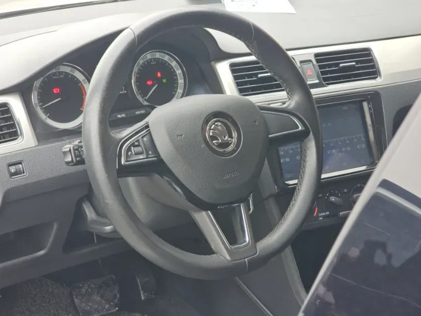 2018 Skoda Rapid 1.6L 110HP L4 6AT,autocango,china used car exporter,china ev exporter,chinese used car exporter,chinese used ev exporter