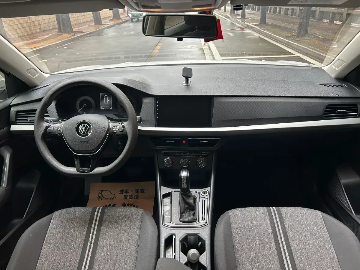 2019 Volkswagen T-Cross 1.5L 113HP L4 6AT,autocango,china used car exporter,china ev exporter,chinese used car exporter,chinese used ev exporter