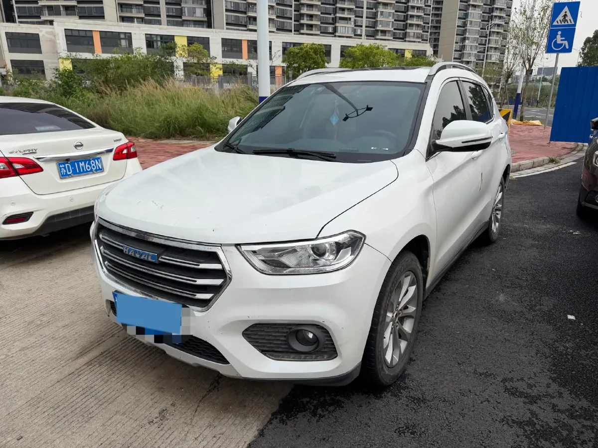 2018 Haval H2 1.5T 150HP L4 6MT,autocango,china used car exporter,china ev exporter,chinese used car exporter,chinese used ev exporter