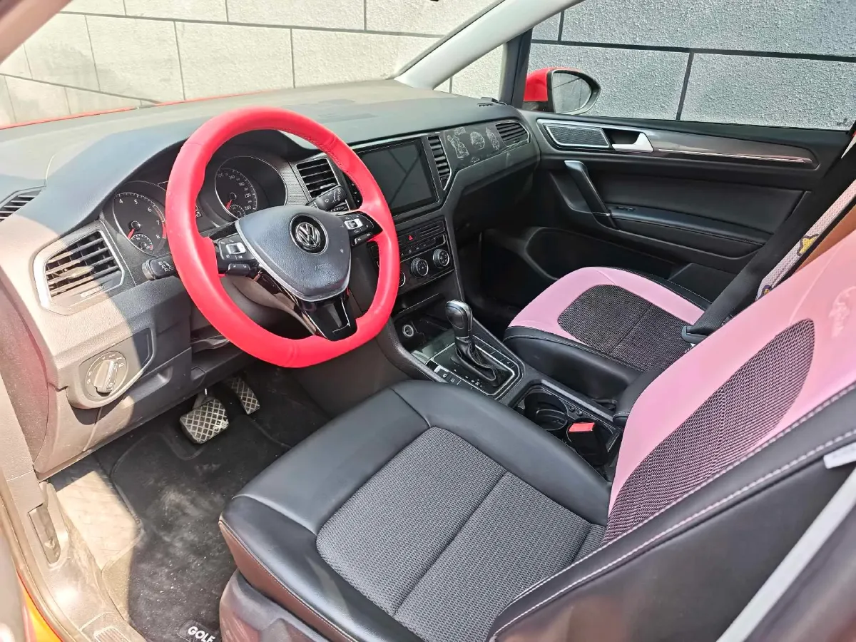2018 Volkswagen Golf Sportsvan 1.4T 131HP L4 7DCT,autocango,china used car exporter,china ev exporter,chinese used car exporter,chinese used ev exporter