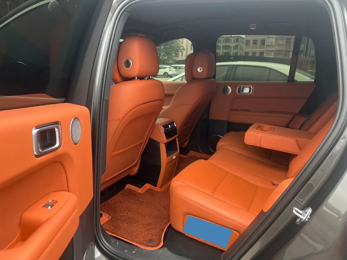 2024 Li L6 Range Extended 154HP L4 REEV 36.8KWH,autocango,china used car exporter,china ev exporter,chinese used car exporter,chinese used ev exporter