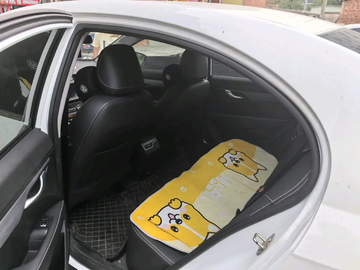 2021 Geely Emgrand 1.5L 109HP L4 CVT,autocango,china used car exporter,china ev exporter,chinese used car exporter,chinese used ev exporter