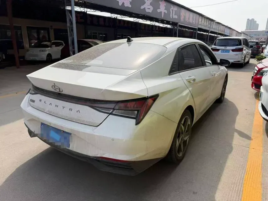 2021 Hyundai Elantra 1.5L 115HP L4 CVT,autocango,china used car exporter,china ev exporter,chinese used car exporter,chinese used ev exporter
