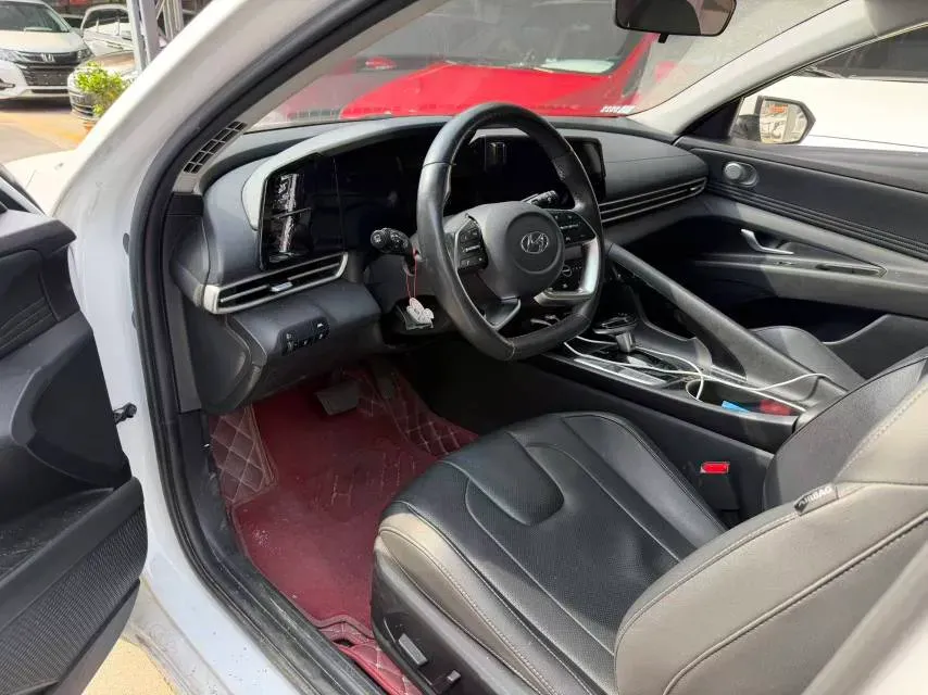 2021 Hyundai Elantra 1.5L 115HP L4 CVT,autocango,china used car exporter,china ev exporter,chinese used car exporter,chinese used ev exporter