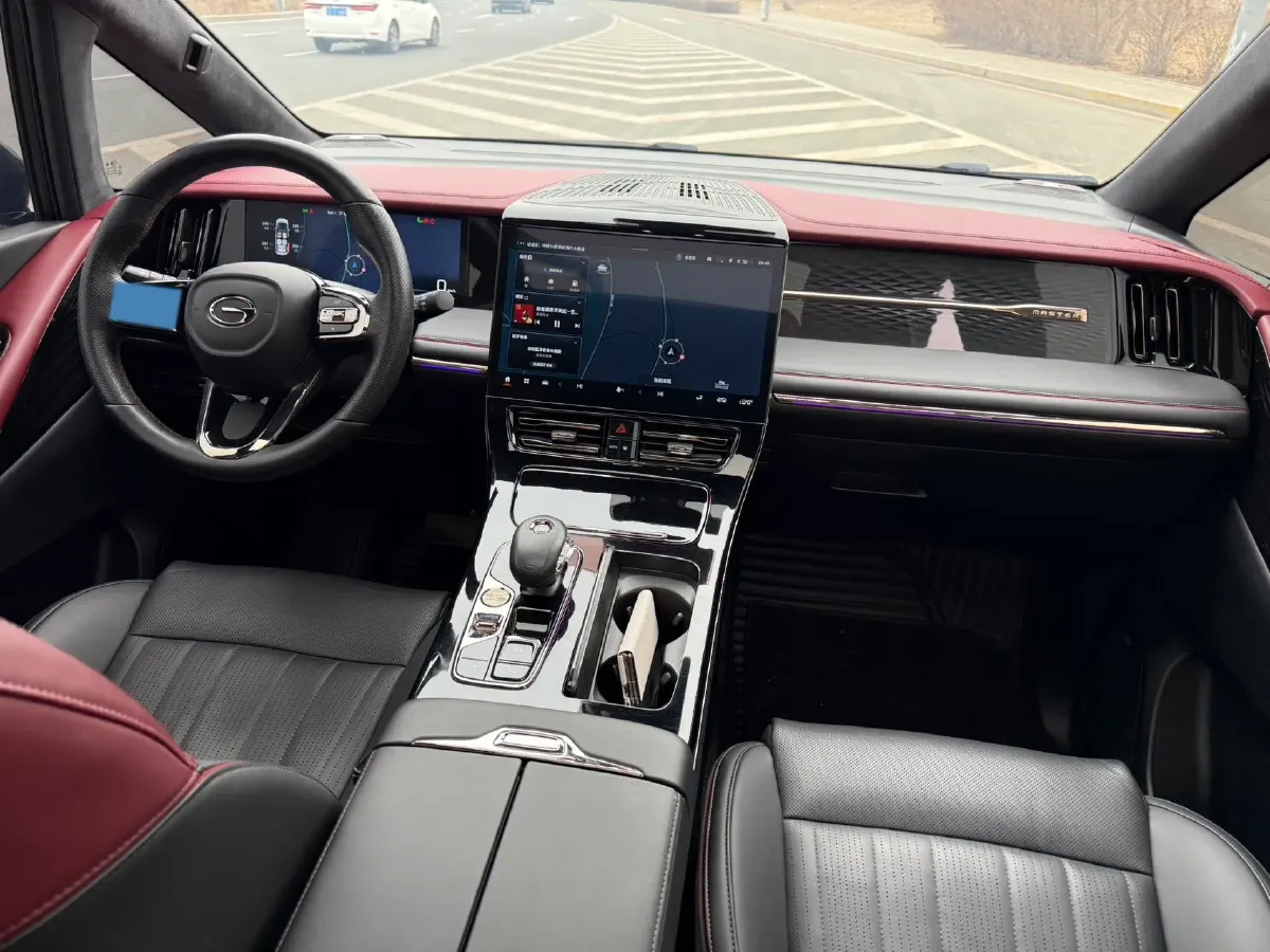 2023 GAC Trumpchi M8 2.0T 252HP L4 8AT,autocango,china used car exporter,china ev exporter,chinese used car exporter,chinese used ev exporter