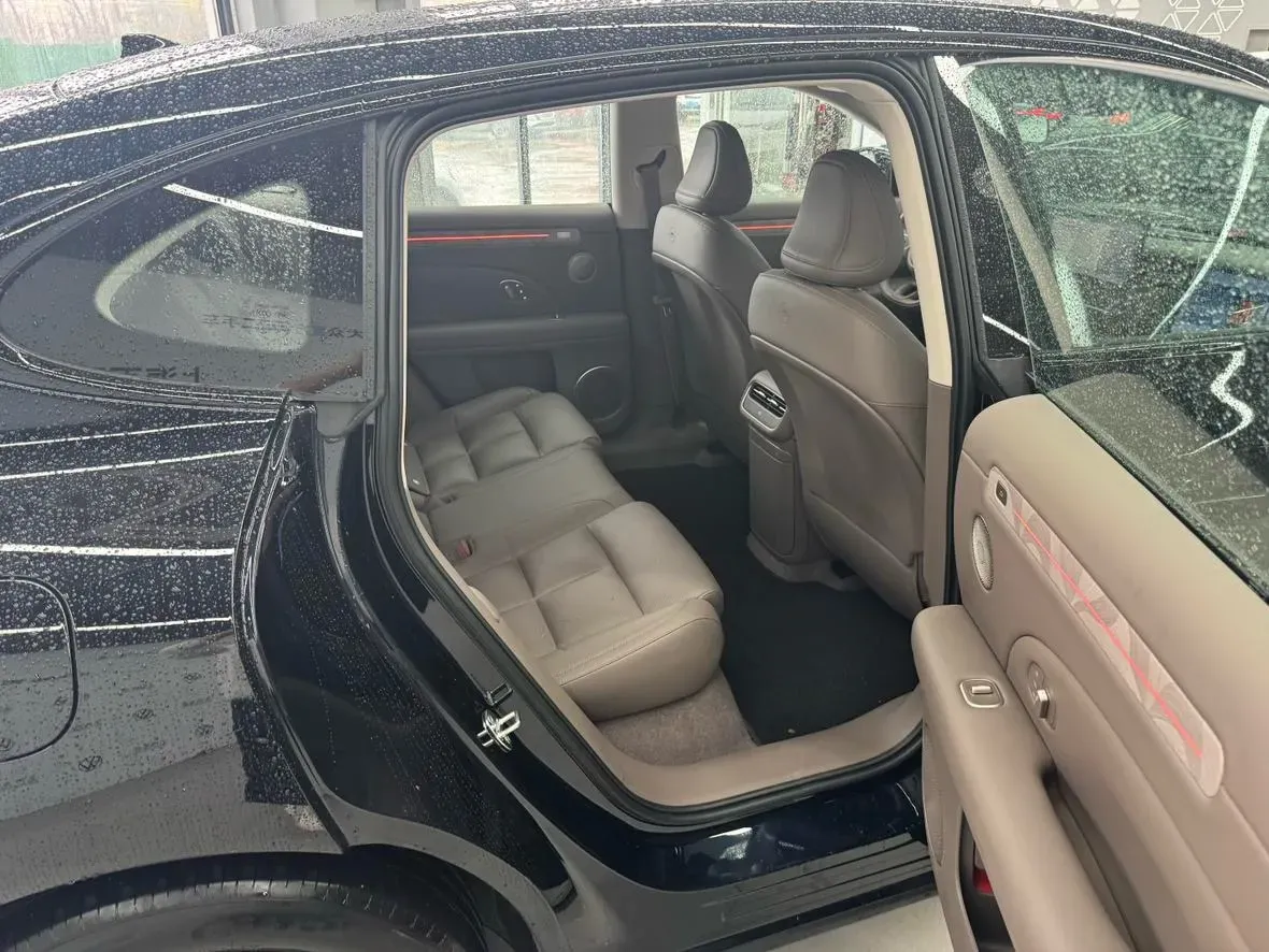 2026 IM LS6 REEV 155HP REEV,autocango,china used car exporter,china ev exporter,chinese used car exporter,chinese used ev exporter