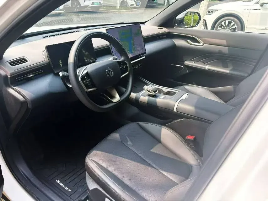 2025 ChangAn Eado 1.5T 192HP L4 7DCT,autocango,china used car exporter,china ev exporter,chinese used car exporter,chinese used ev exporter