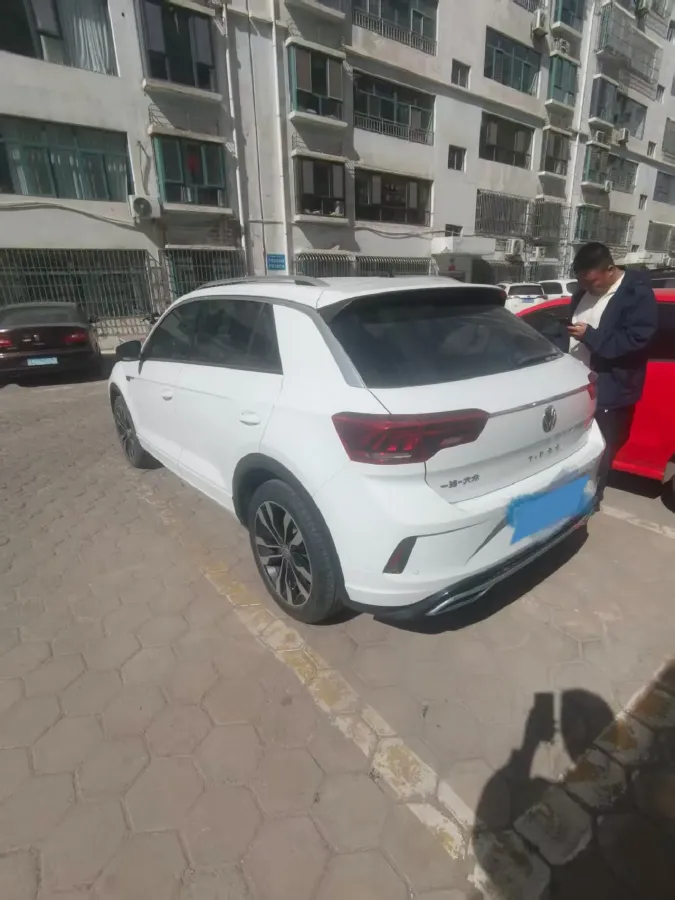 2020 Volkswagen T-Roc 1.4T 150HP L4 7DCT,autocango,china used car exporter,china ev exporter,chinese used car exporter,chinese used ev exporter
