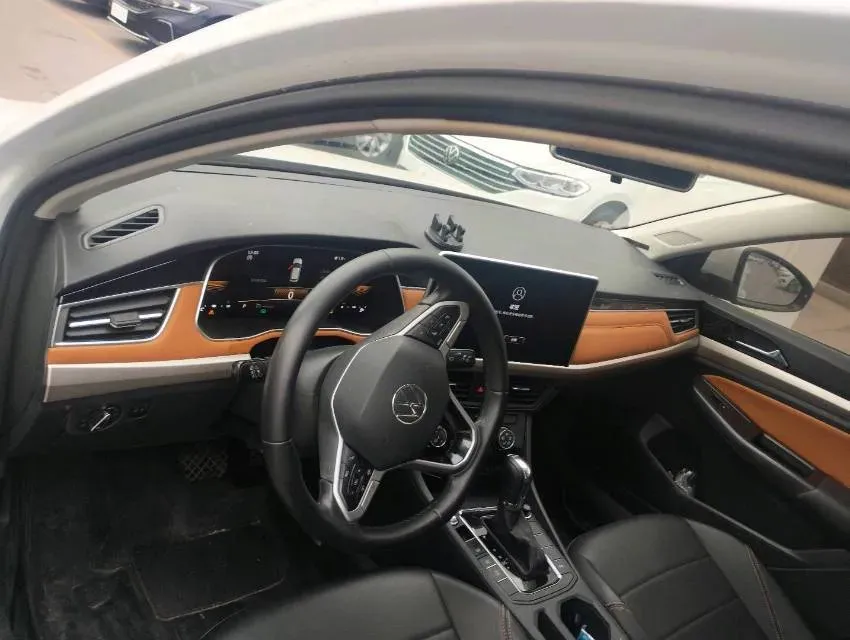 2023 Volkswagen Bora 1.2T 116HP L4 7DCT,autocango,china used car exporter,china ev exporter,chinese used car exporter,chinese used ev exporter