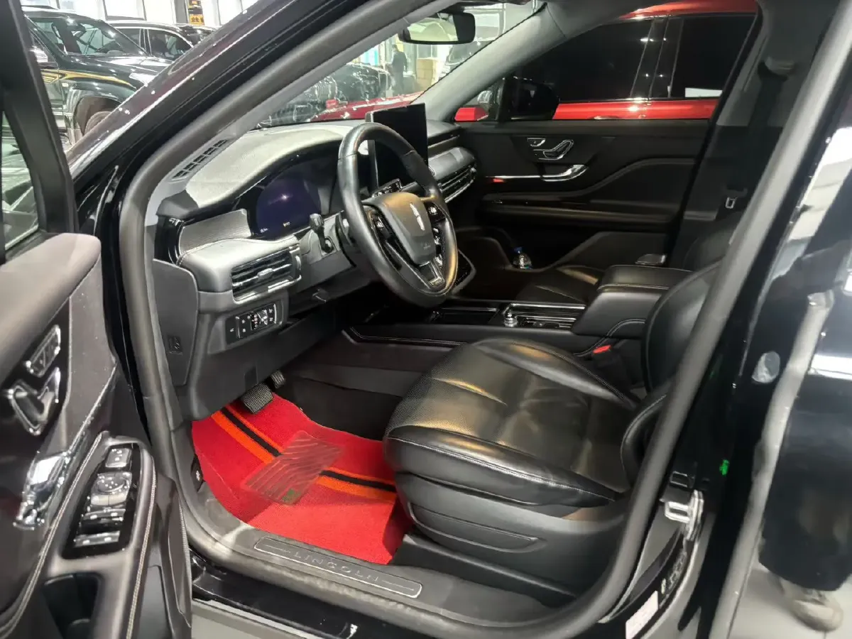 2022 Lincoln Corsair 2.0T 245HP L4 8AT,autocango,china used car exporter,china ev exporter,chinese used car exporter,chinese used ev exporter