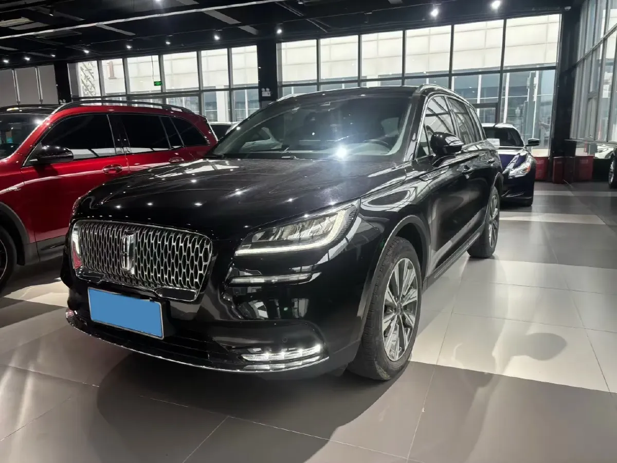 2022 Lincoln Corsair 2.0T 245HP L4 8AT,autocango,china used car exporter,china ev exporter,chinese used car exporter,chinese used ev exporter