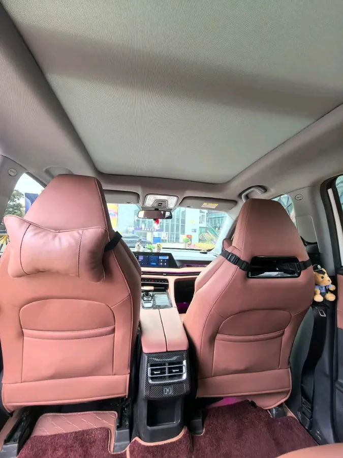 2023 ChangAn CS75 Plus 1.5T 188HP L4 8AT,autocango,china used car exporter,china ev exporter,chinese used car exporter,chinese used ev exporter