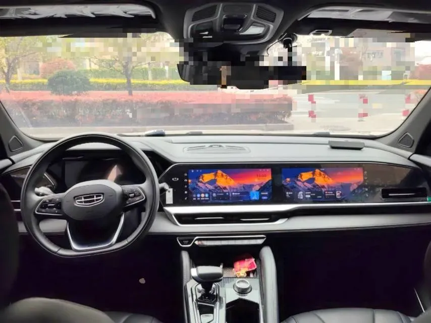 2024 Geely Monjaro 2.0T 218HP L4 7DCT,autocango,china used car exporter,china ev exporter,chinese used car exporter,chinese used ev exporter