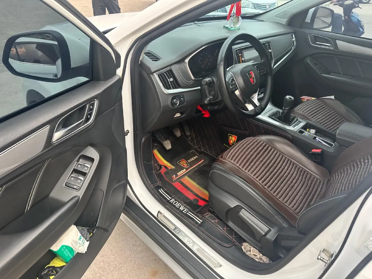 2020 Dongfeng YuFeng P16 2.4T 218HP L4 6MT,autocango,china used car exporter,china ev exporter,chinese used car exporter,chinese used ev exporter