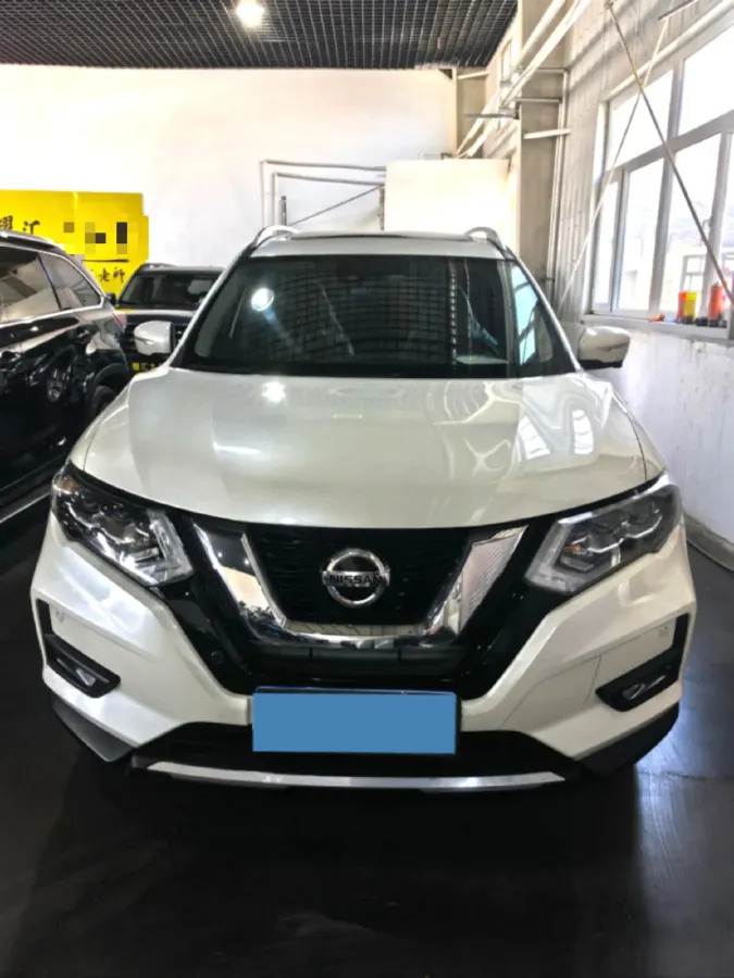 2020 Nissan X-Trail 2.5L 186HP L4 CVT,autocango,china used car exporter,china ev exporter,chinese used car exporter,chinese used ev exporter