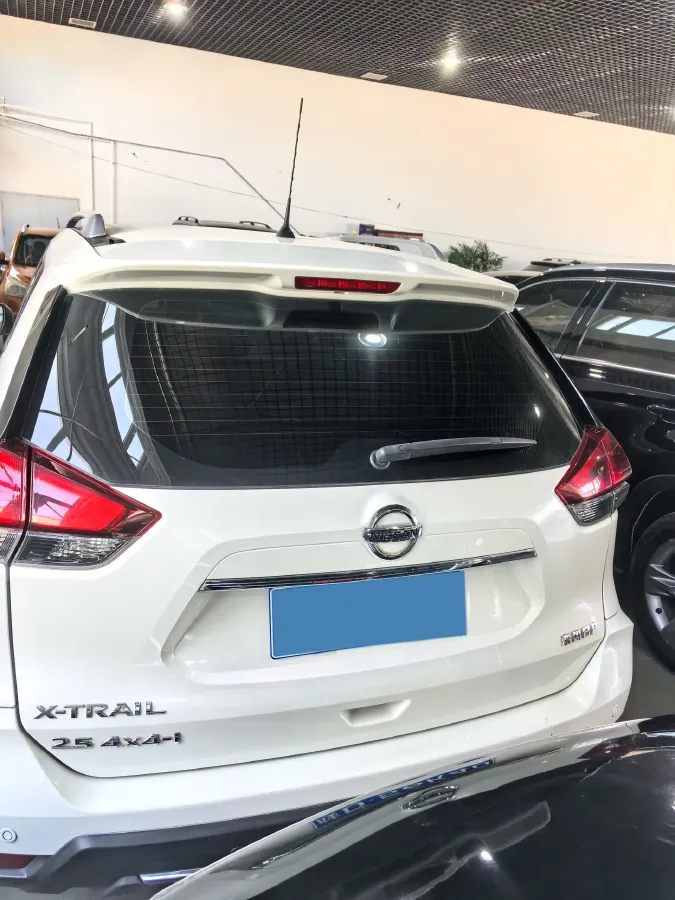 2020 Nissan X-Trail 2.5L 186HP L4 CVT,autocango,china used car exporter,china ev exporter,chinese used car exporter,chinese used ev exporter