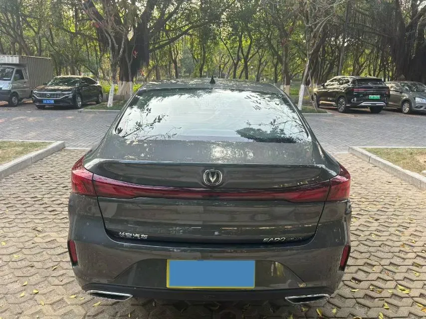 2025 ChangAn Eado 1.4T 160HP L4 7DCT,autocango,china used car exporter,china ev exporter,chinese used car exporter,chinese used ev exporter