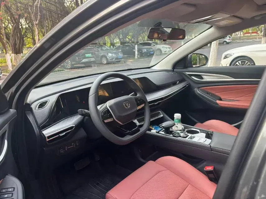 2025 ChangAn Eado 1.4T 160HP L4 7DCT,autocango,china used car exporter,china ev exporter,chinese used car exporter,chinese used ev exporter