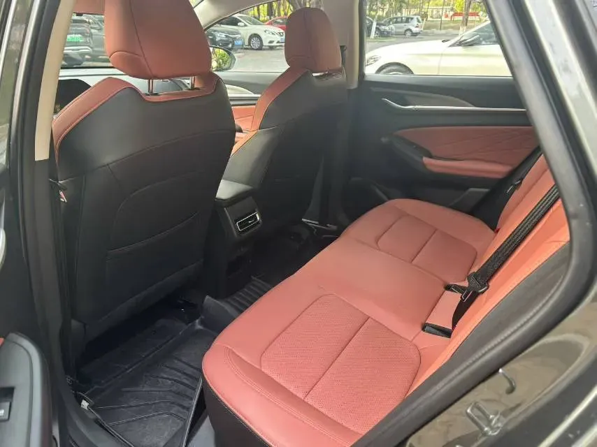 2025 ChangAn Eado 1.4T 160HP L4 7DCT,autocango,china used car exporter,china ev exporter,chinese used car exporter,chinese used ev exporter