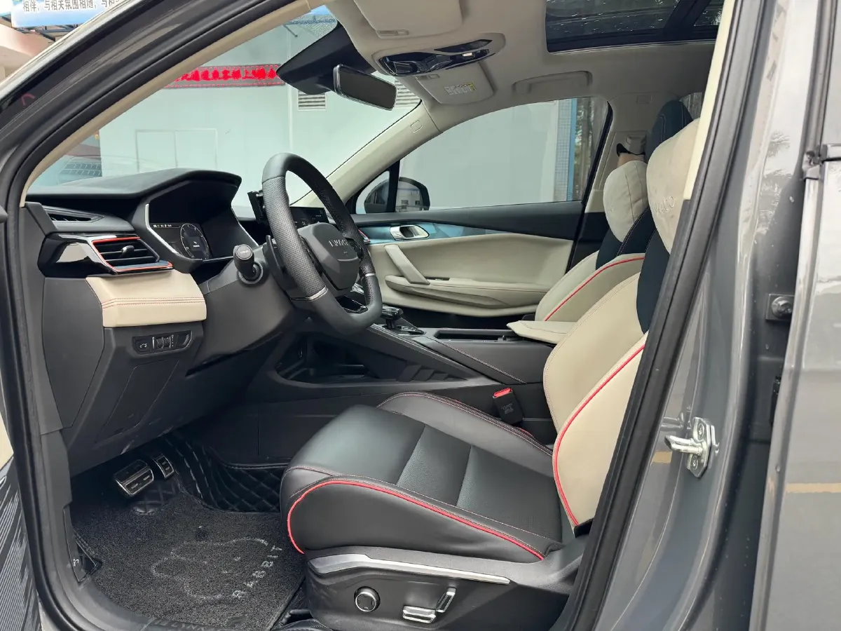 2020 LYNK&CO 06 1.5T 177HP L3 7DCT,autocango,china used car exporter,china ev exporter,chinese used car exporter,chinese used ev exporter