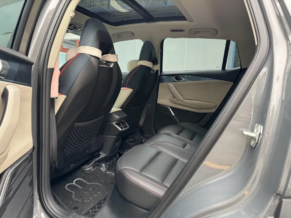 2020 LYNK&CO 06 1.5T 177HP L3 7DCT,autocango,china used car exporter,china ev exporter,chinese used car exporter,chinese used ev exporter