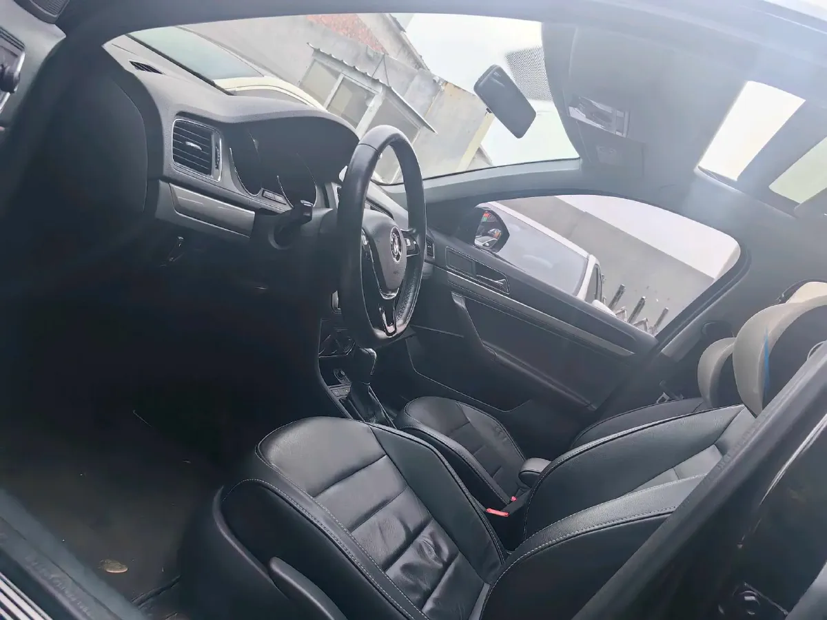 2017 Buick Excelle 1.5L 114HP L4 6AT,autocango,china used car exporter,china ev exporter,chinese used car exporter,chinese used ev exporter