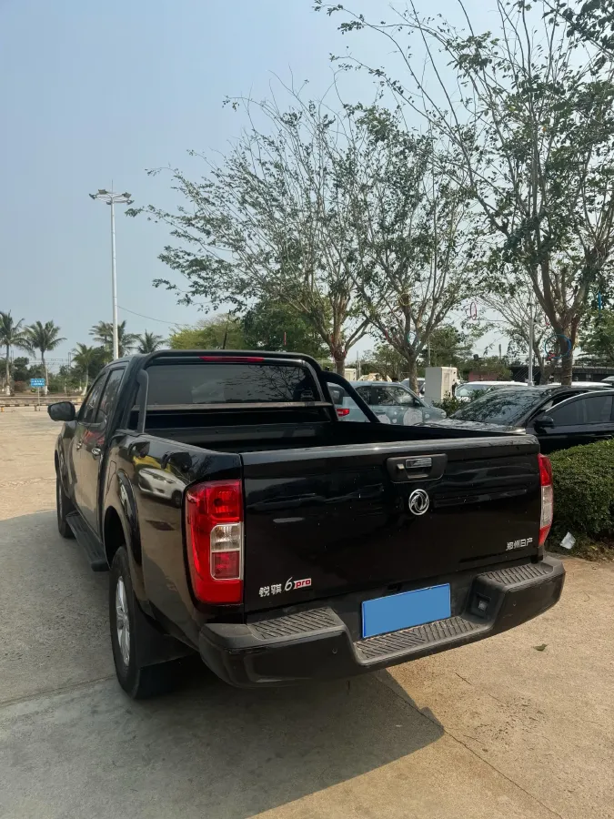2025 Dongfeng RuiQi6 pro 2.3T 147HP L4 8AT,autocango,china used car exporter,china ev exporter,chinese used car exporter,chinese used ev exporter