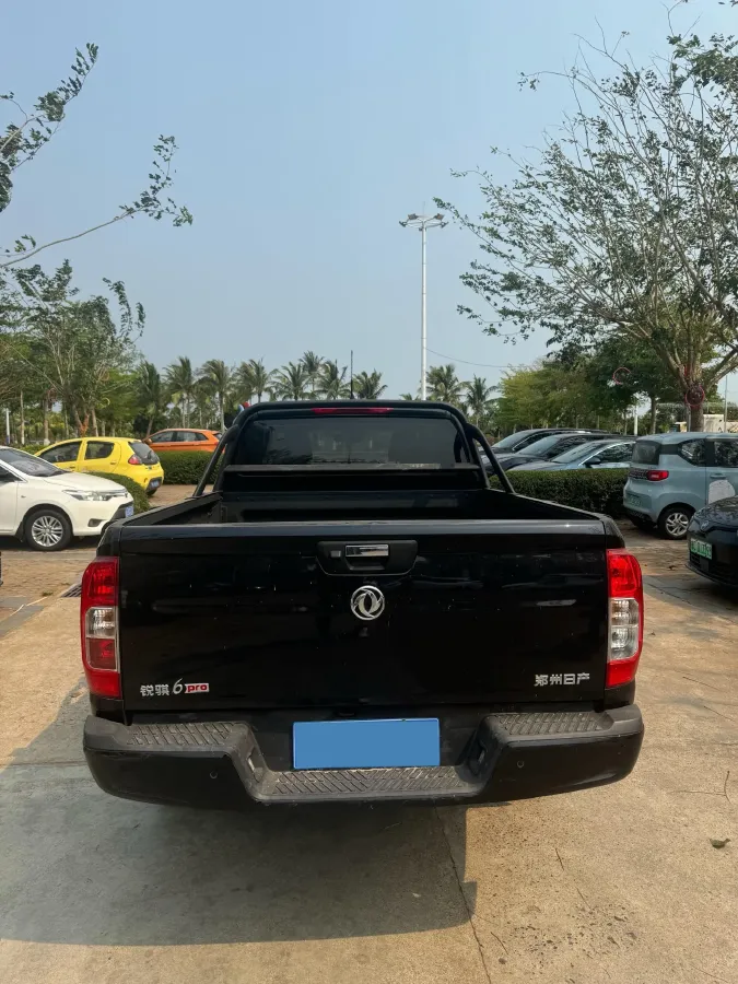 2025 Dongfeng RuiQi6 pro 2.3T 147HP L4 8AT,autocango,china used car exporter,china ev exporter,chinese used car exporter,chinese used ev exporter