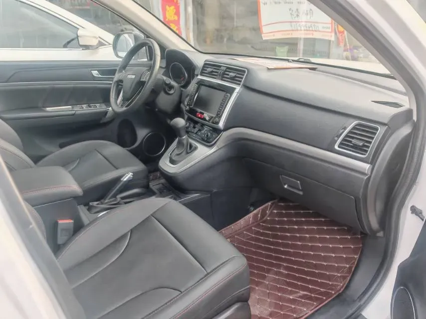 2019 Haval M6 1.5T 150HP L4 7DCT,autocango,china used car exporter,china ev exporter,chinese used car exporter,chinese used ev exporter